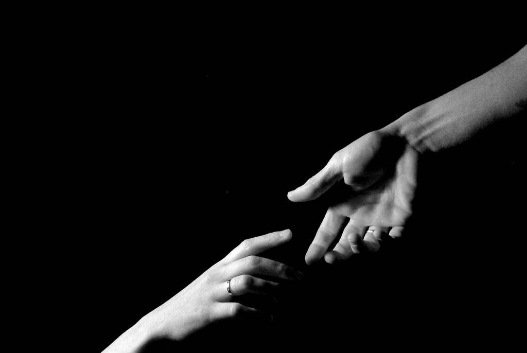 holding-hands